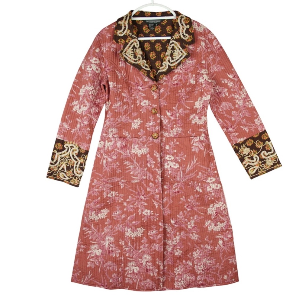 The J. Peterman Company Quilted Coat Jacket Womens Small Floral Embroidered EUC